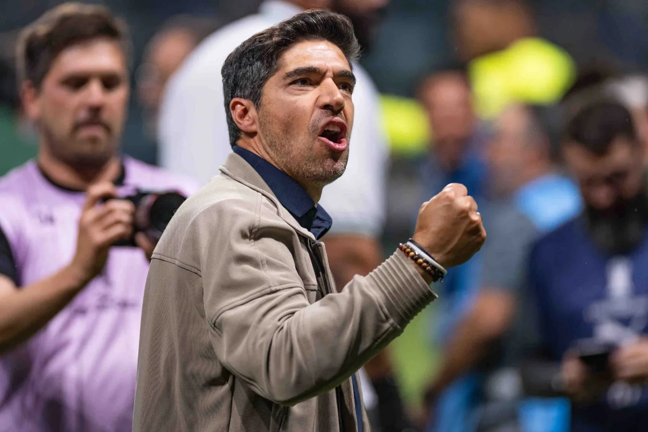 Abel Ferreira completa 6 anos no Palmeiras. Veja números