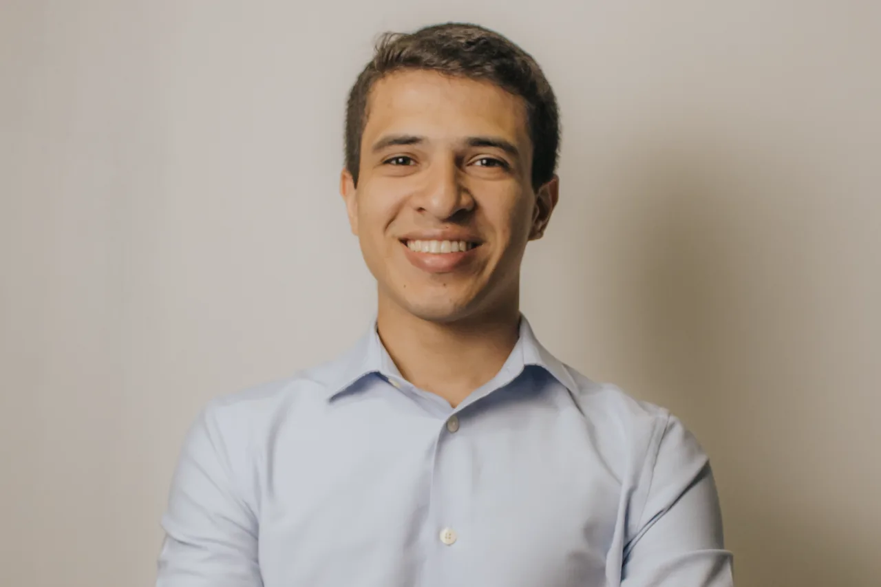 ‘A direita precisa honrar os votos que recebeu e ser uma oposição dura’, diz distrital mais jovem eleito do DF