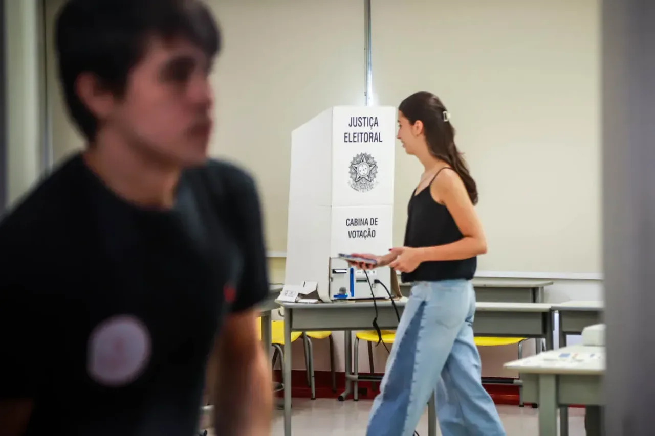 Mais de 4 mil seções mudam de endereço no 2º turno; veja onde votar