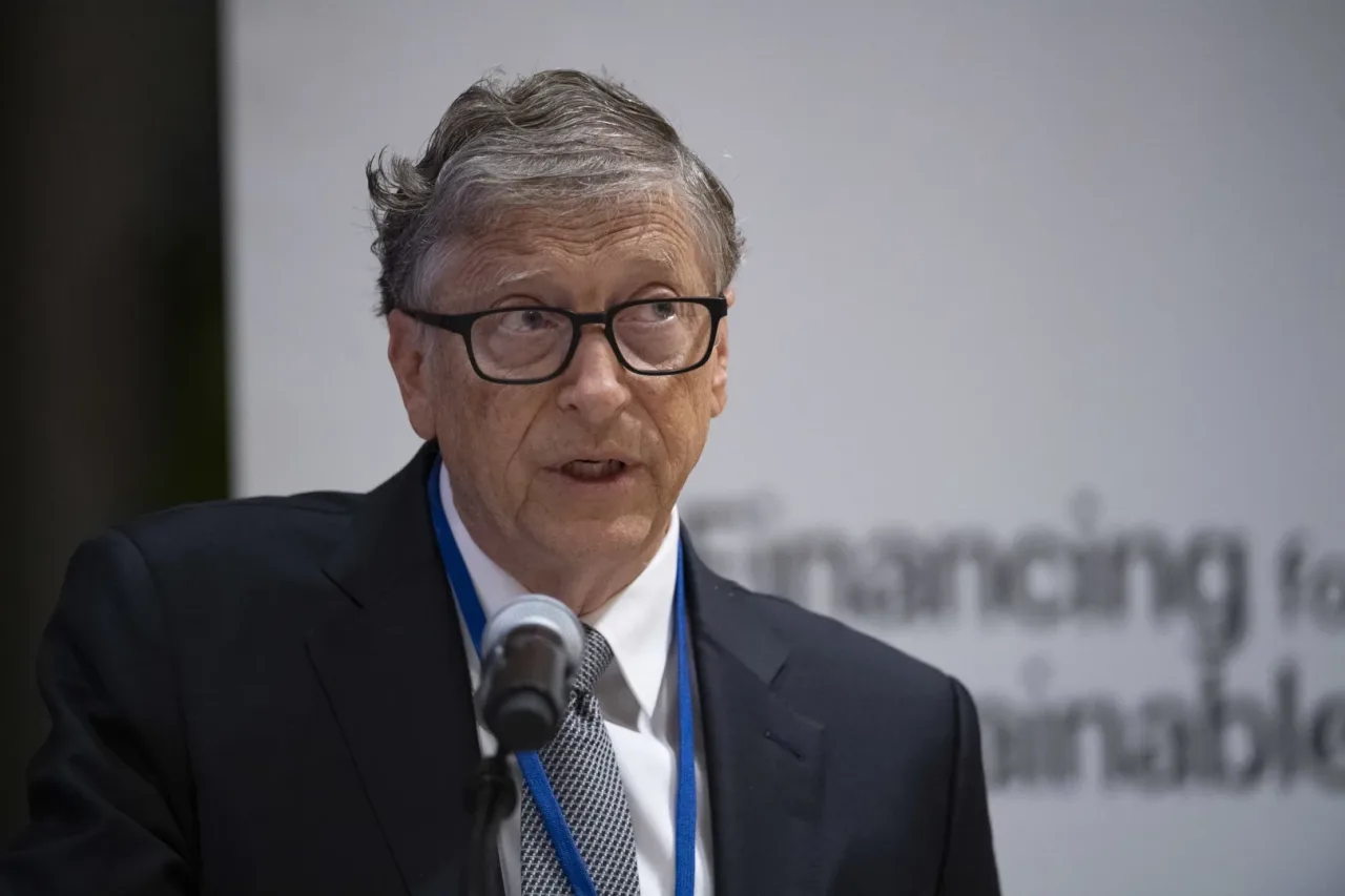 Bill Gates estima alta de ciberataques com IA
