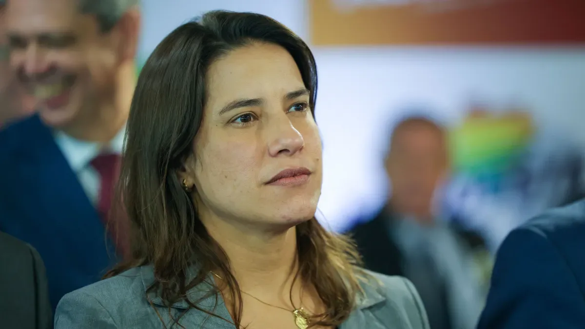 Raquel Lyra celebra reeleição em PE e fala em “missão de transformar”
