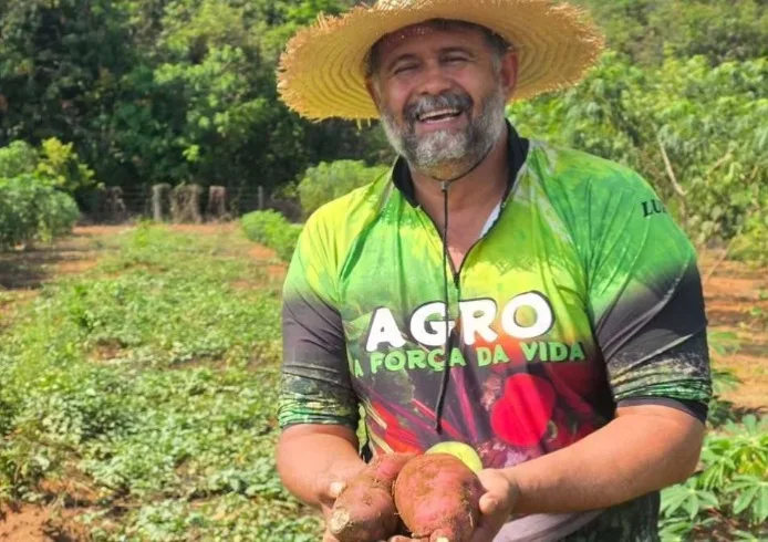 Em chácara de 3 hectares, Agrônomo de Vera ensina a plantar e reúne 7 milhões de seguidores