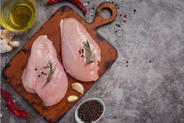 Preços das carnes sobem em outubro, mas frango leva vantagem; entenda