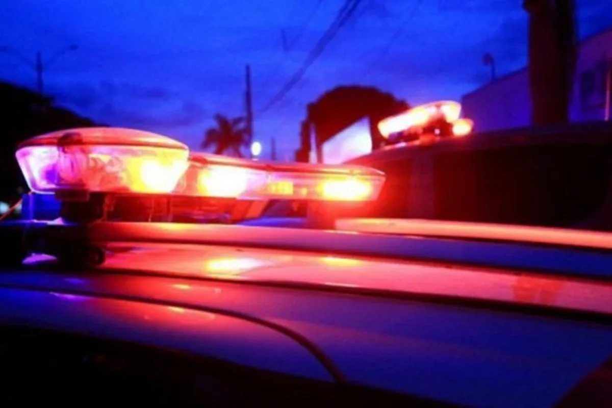 Homem é esfaqueado por motociclista durante discussão no DF