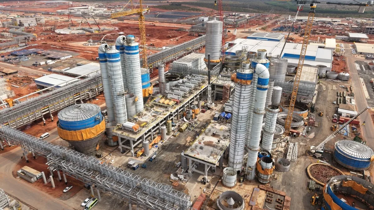 Arauco investe R$ 23 bilhões em megafábrica de celulose e obras chegam a 81% em MS