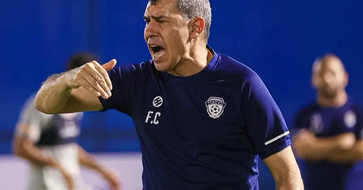 Corinthians sonda Carille e terá técnico do sub-20 contra Palmeiras