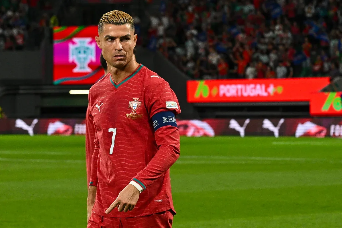 Cristiano Ronaldo é suspenso por Portugal após abandonar seleção