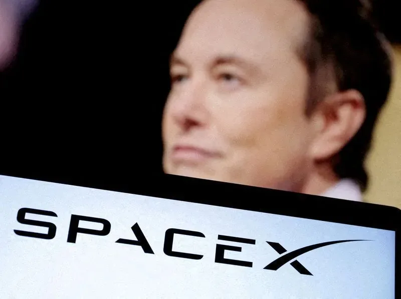 SpaceX pode atingir receita anual de US$ 1 tri até o fim de 2027, diz Musk