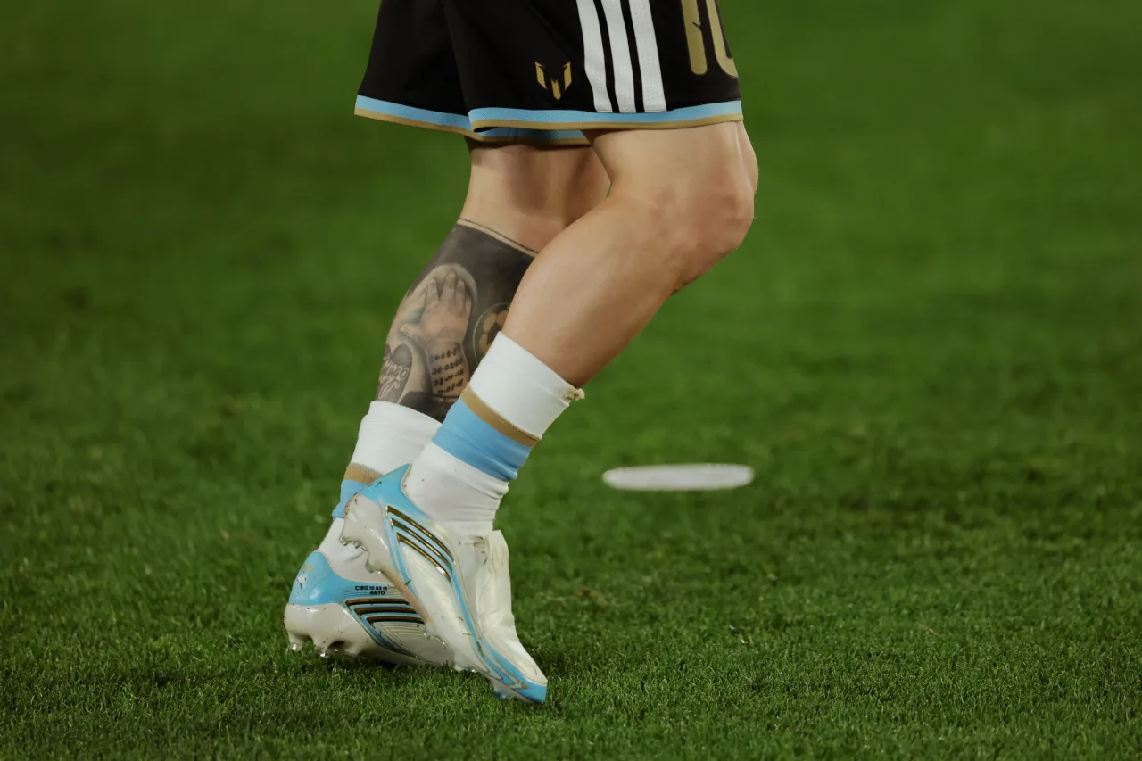 Messi comanda vitória da Argentina sobre Benin em sua despedida