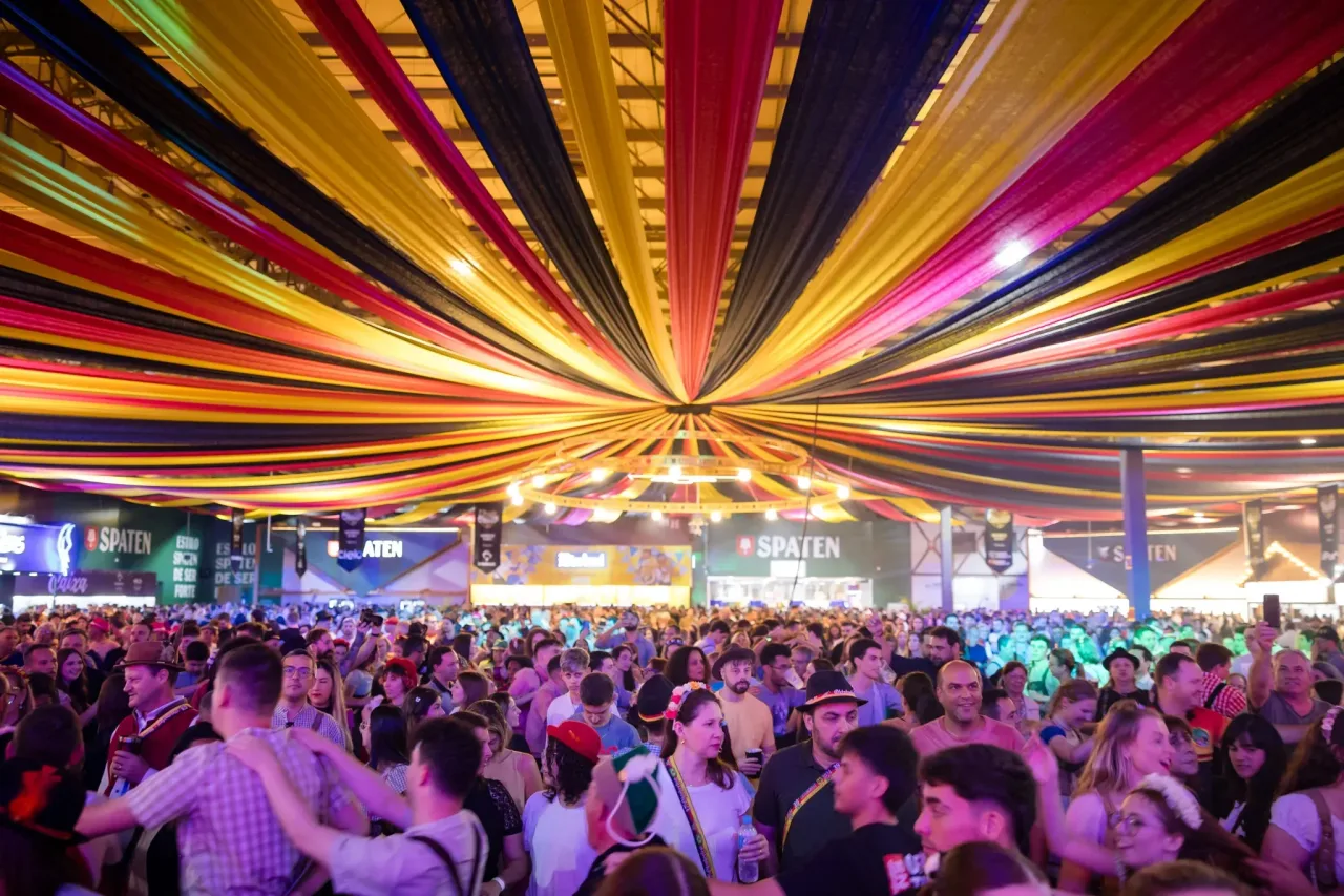 Oktoberfest 2026 em Blumenau: veja datas, horários e ingressos