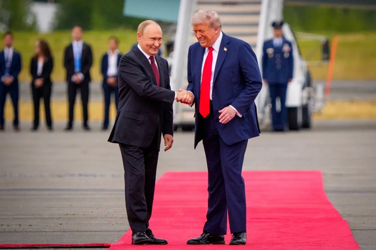Trump diz que Putin fornecerá diesel e prevê queda recorde nos preços