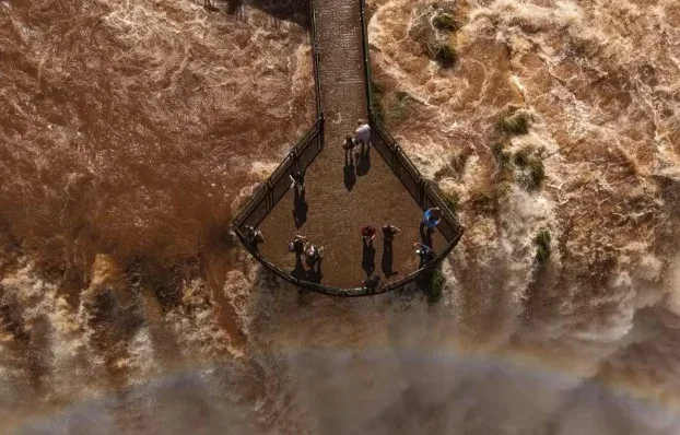 Passarela das Cataratas do Iguaçu é fechada; veja como ficarão as visitas