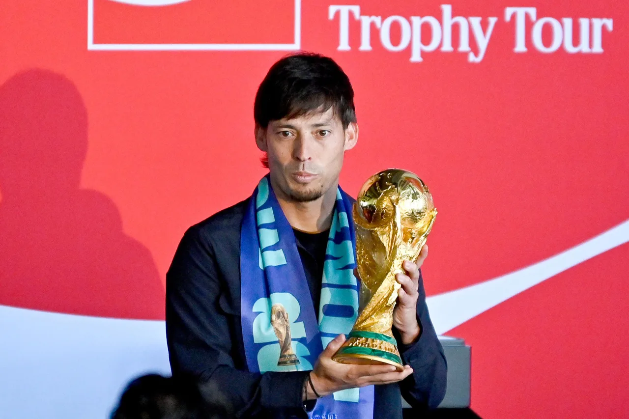 David Silva abandona aposentadoria e assina com clube de Hong Kong