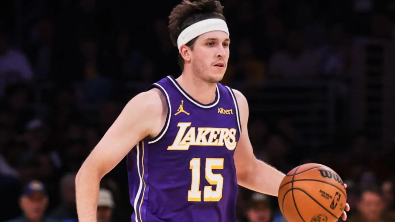 NBA: com 28 pontos de Reaves, Los Angeles Lakers supera LA Clippers