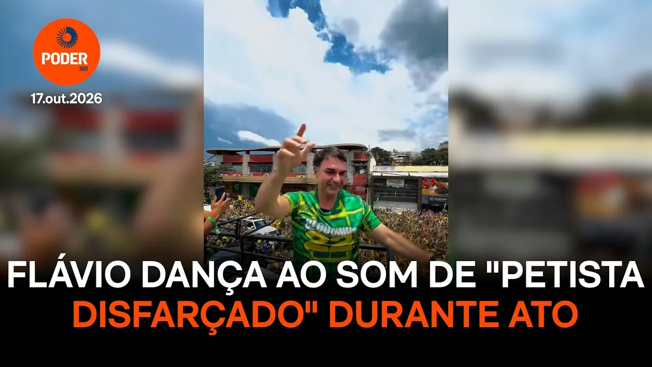 Flávio dança ao som de funk durante ato em Vitória; assista