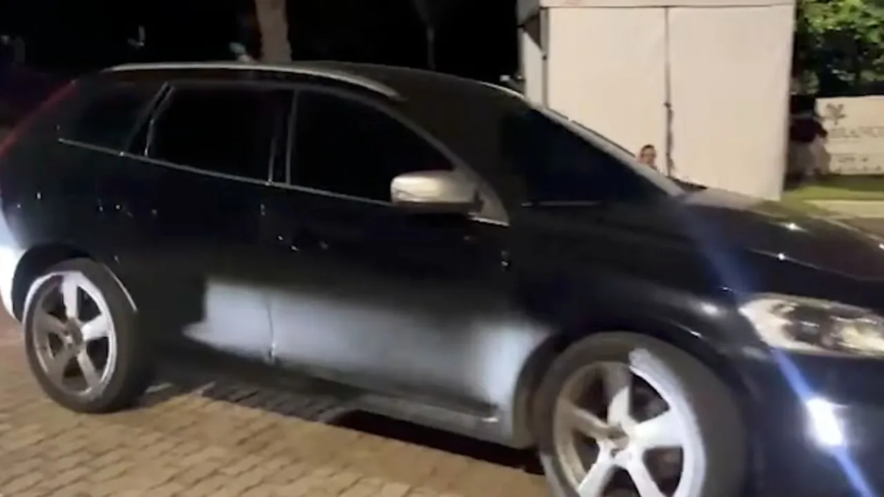 Comboio deixou casa de Flávio na noite anterior à sua saída do Brasil