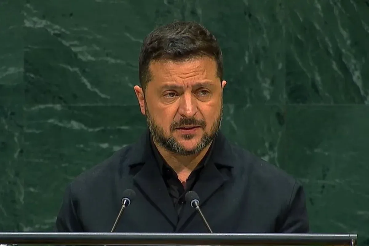 Zelensky acusa EUA de atrasar propositalmente entrega de mísseis à Ucrânia