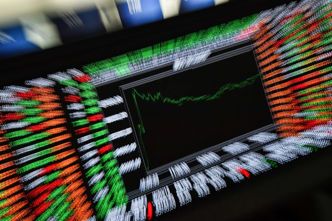 É hora de comprar ações? Veja o que avaliar após o tombo do Ibovespa