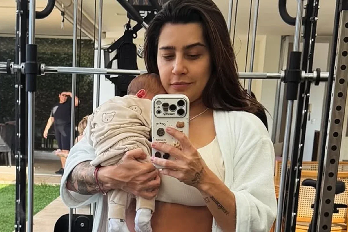 Lauana Prado mostra o rosto do filho pela 1ª vez; veja fotos