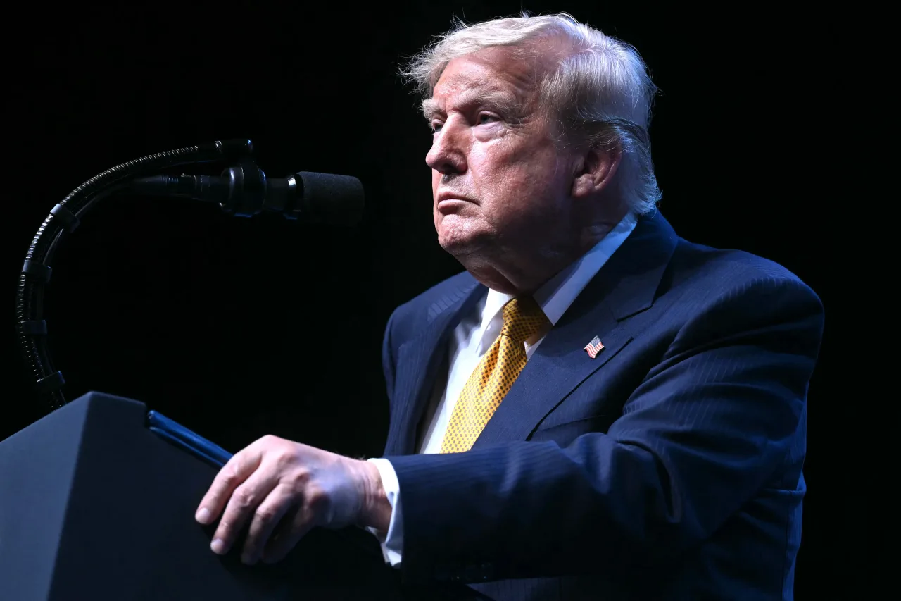 Trump diz que vai respeitar resultado das eleições dos EUA 'se votação for honesta'