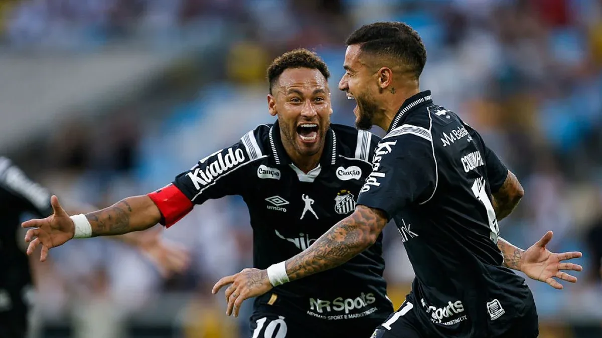 Brasileirão: Santos bate o Fluminense com gols de Gabigol e Coutinho
