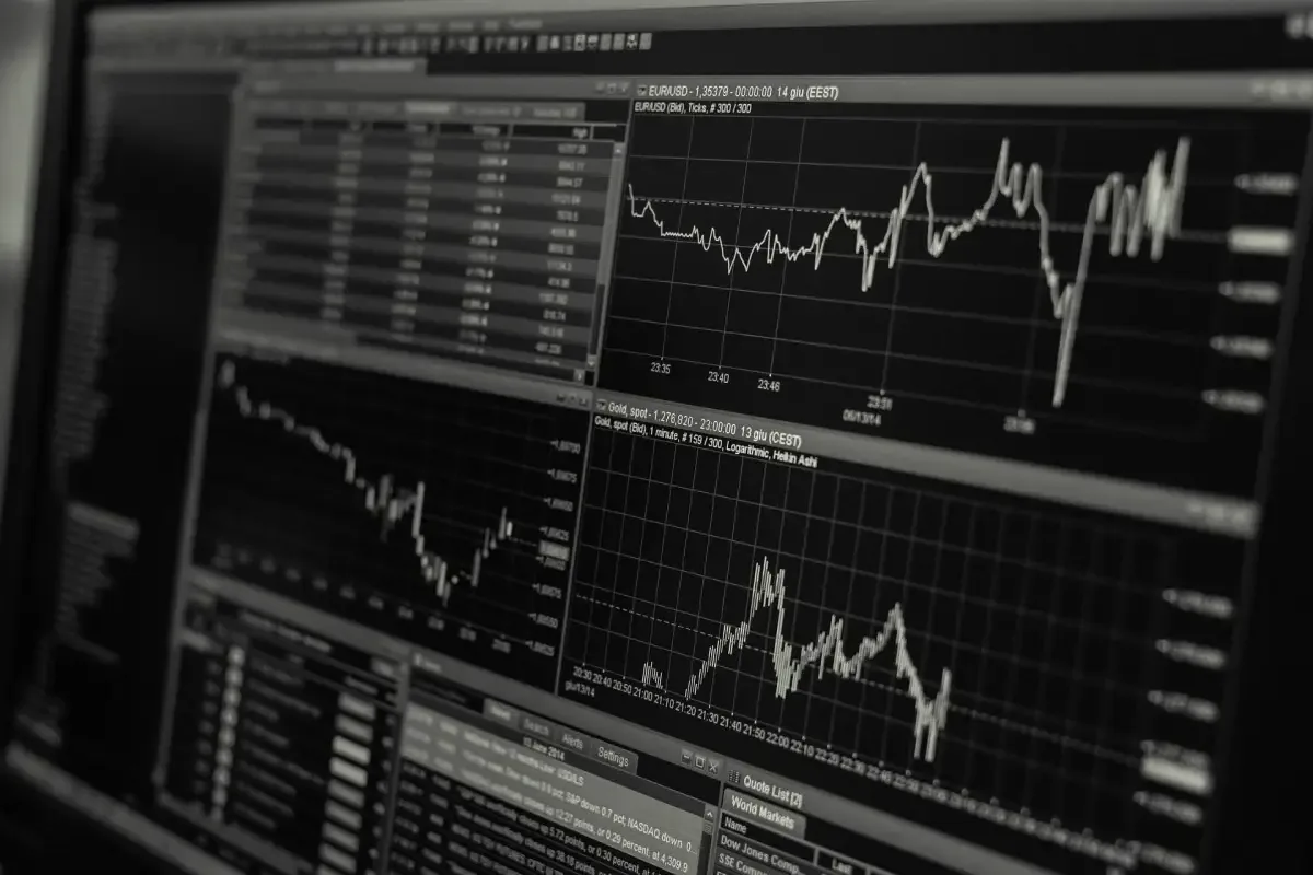 Mercado reforça “seguro” contra volatilidade às vésperas do 2º turno