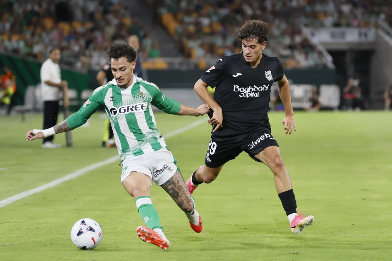 Antony supera dores e reforça o Betis na Champions League