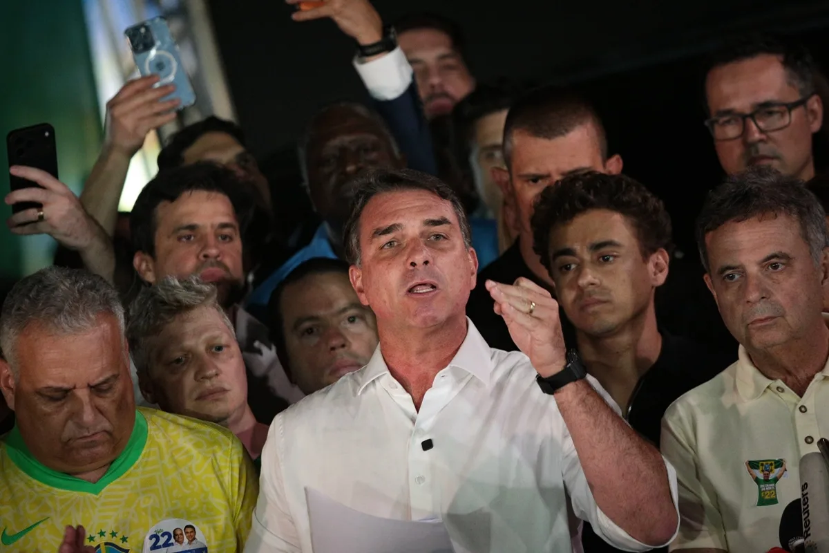 Os possíveis cúmplices da fuga de Flávio