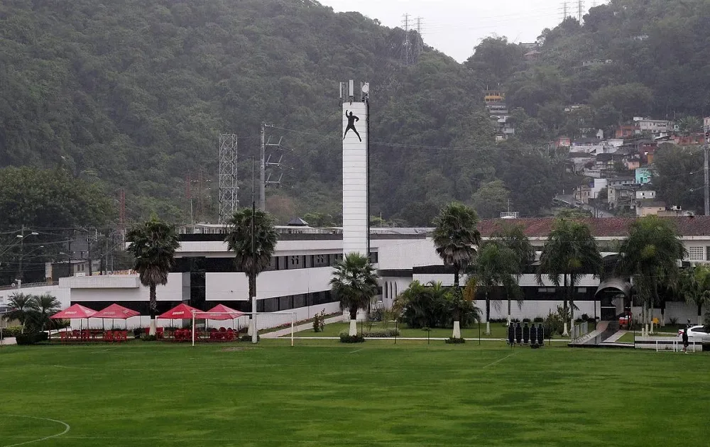 Governo Lula assina concessão de CT Rei Pelé ao Santos por 40 anos