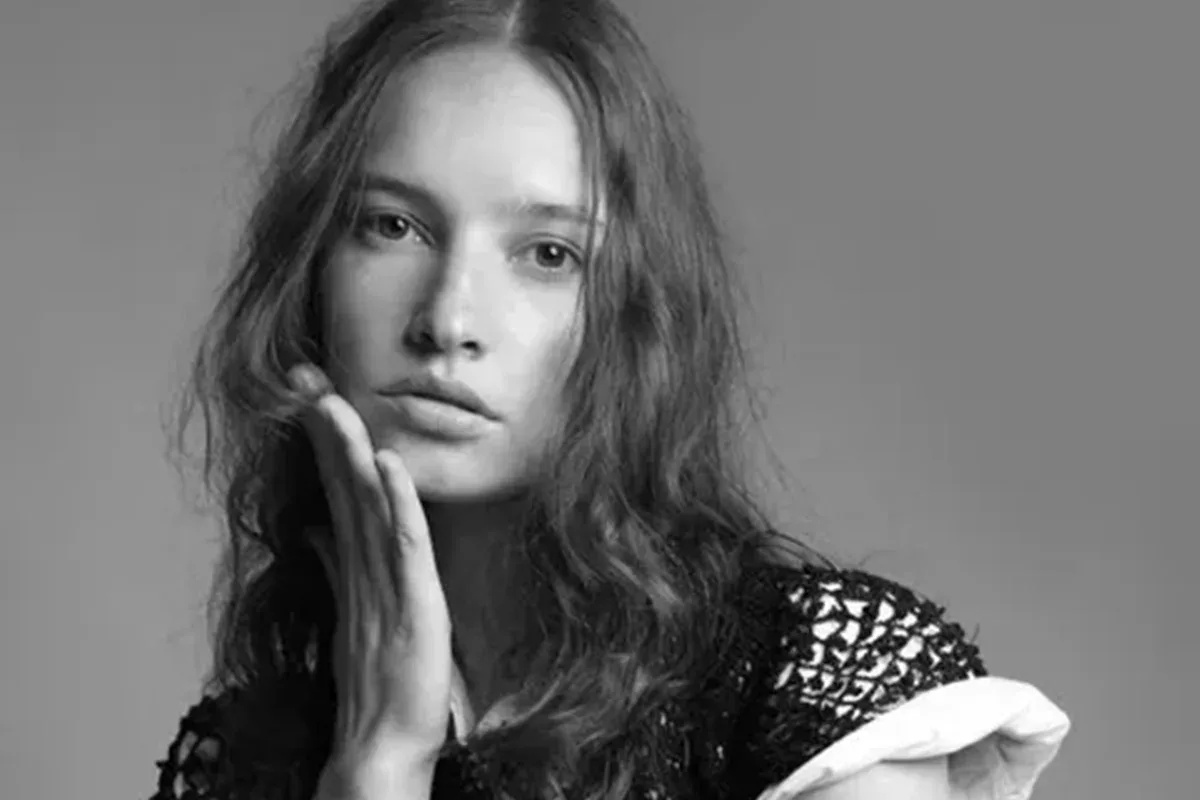 Modelo Giane Alves, descoberta em posto de gasolina, morre aos 32 anos