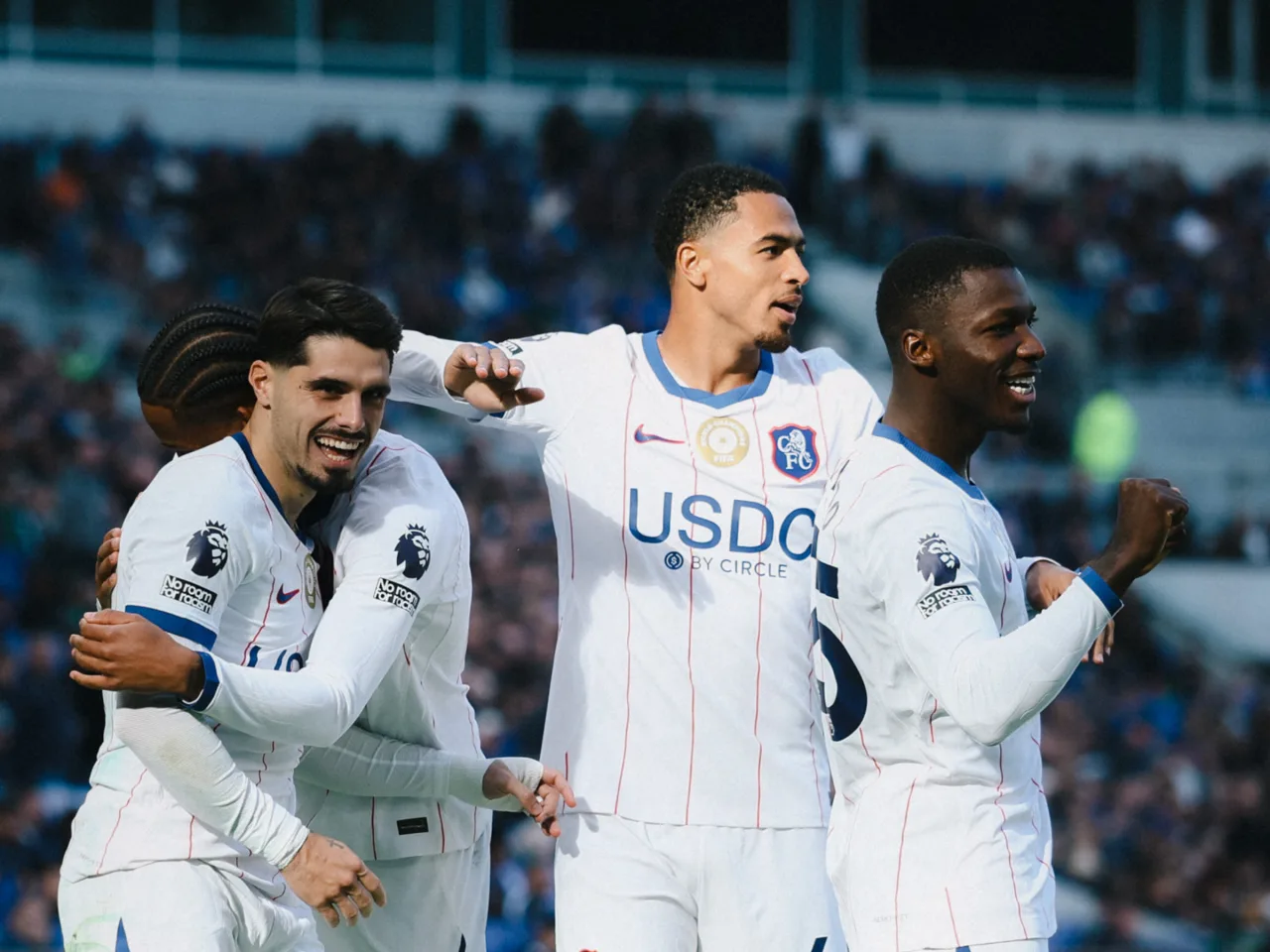 Chelsea supera o Everton fora de casa com dois gols de Pedro Neto